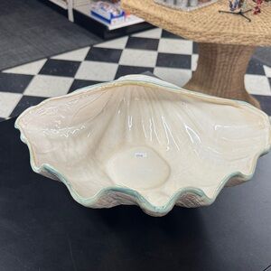 Elegant Cream and Blue Ceramic Shell Bowl